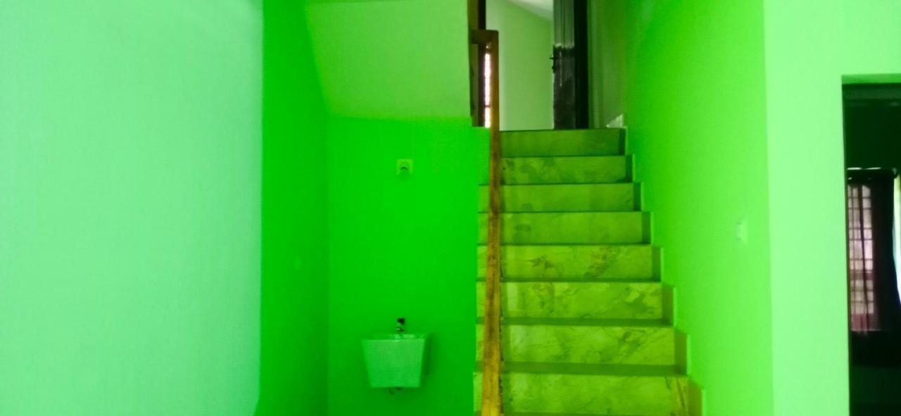 Empire Homestay กัลปัตตา ภายนอก รูปภาพ