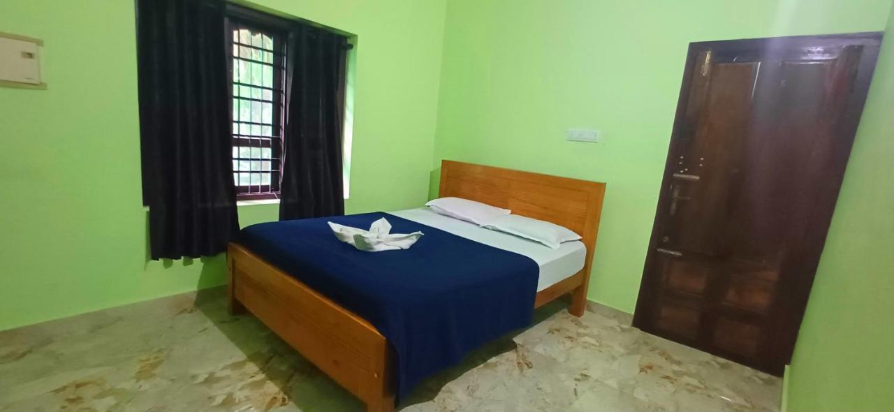 Empire Homestay กัลปัตตา ภายนอก รูปภาพ