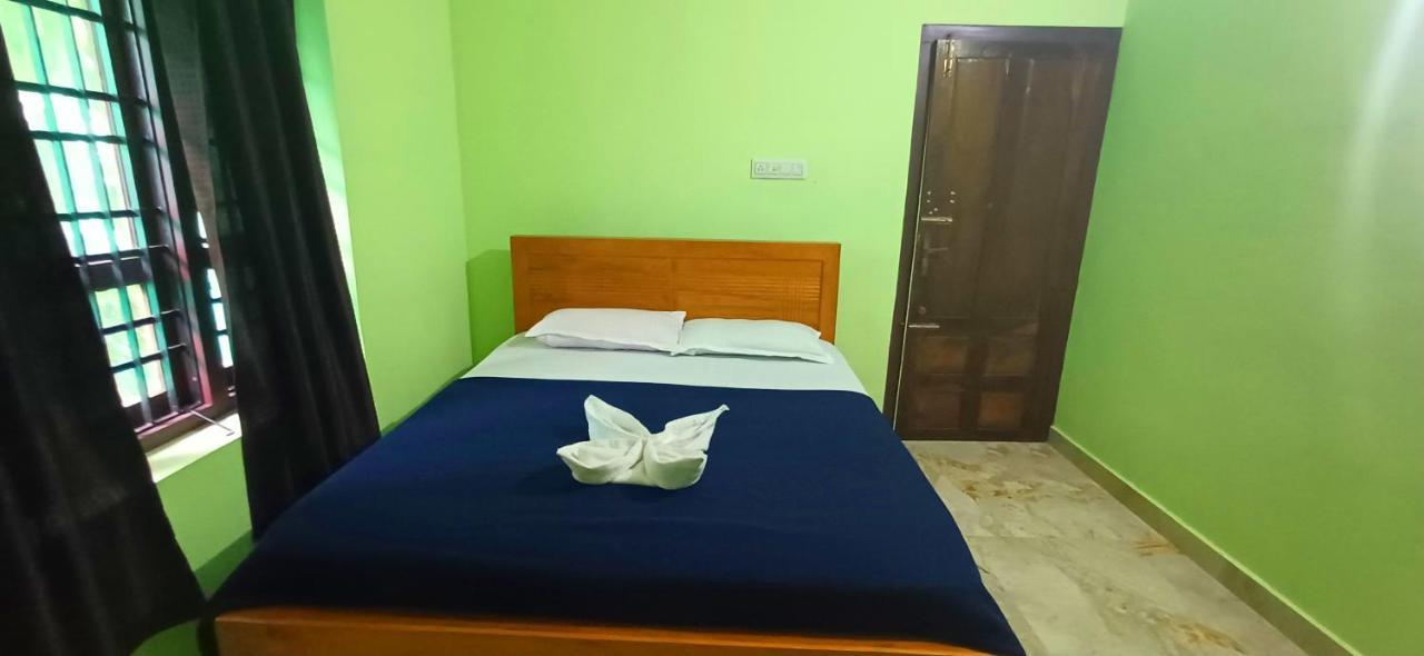 Empire Homestay กัลปัตตา ภายนอก รูปภาพ
